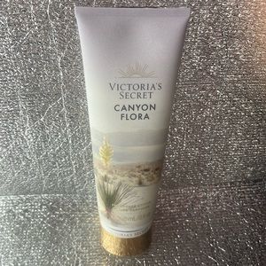 Victoria Secrets Canyon Flora Lotion
